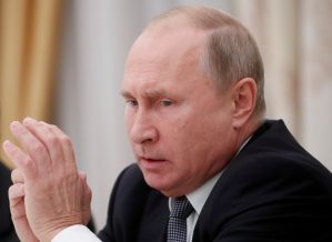 Vladimir Putin ha identificado a un nuevo enemigo: El Rap (Videos)