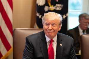 Trump se partirá de risa al ver el nuevo INVENTO de la paranoia de Padrino (FOTO)