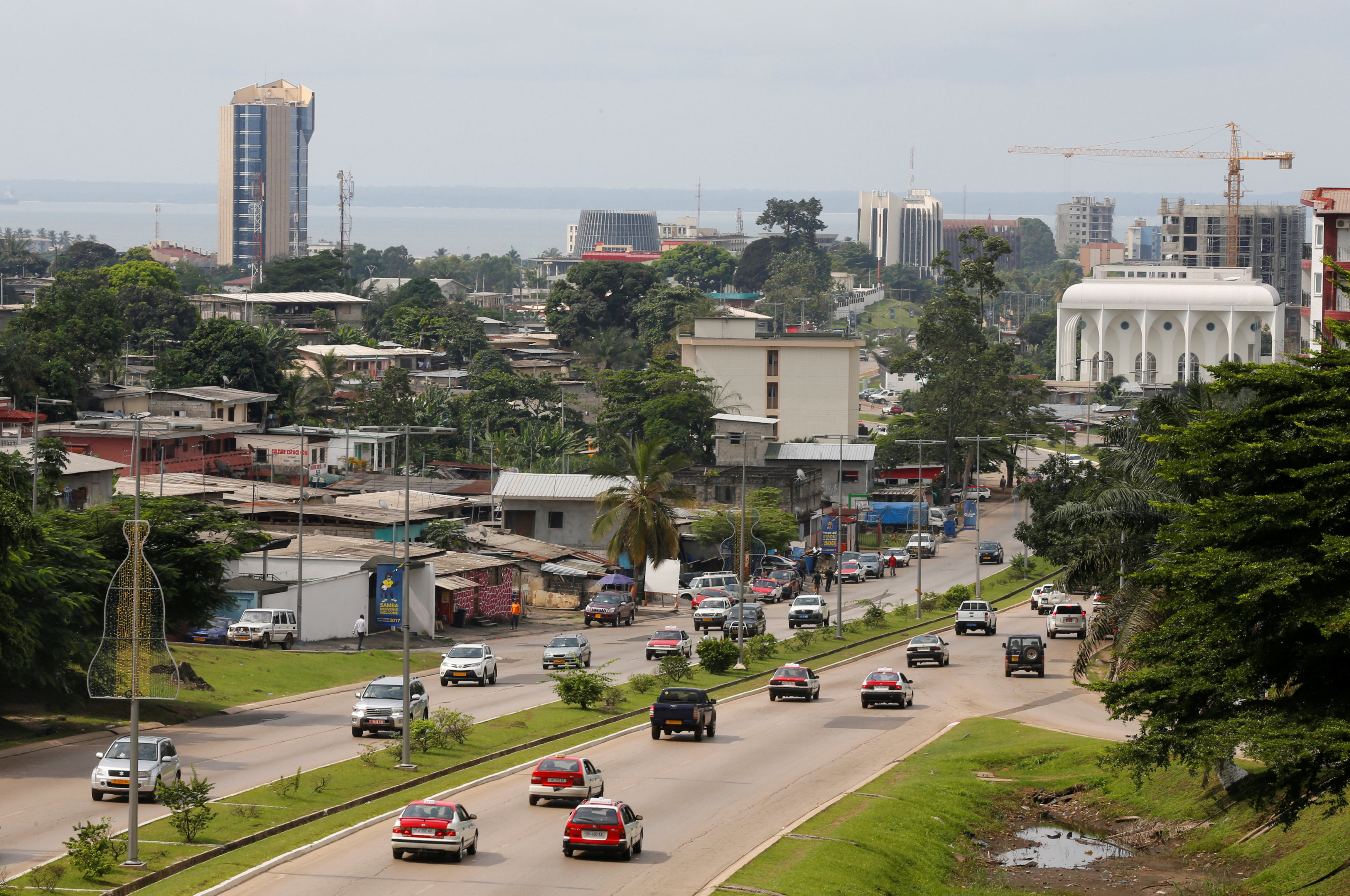 Militares de Gabón anuncian la creación de un Consejo de Restauración ante la ausencia del presidente