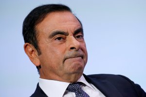 Fisco francés investiga al expresidente de Renault y Nissan, Carlos Ghosn