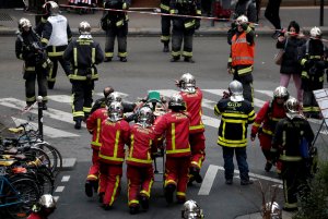 El Gobierno rectifica y baja a dos el número de muertos por explosión de fuga de gas en París