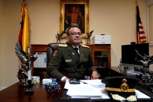 Agregado militar de Venezuela en Washington reconoce a Guaidó como Comandante en Jefe (VIDEO)