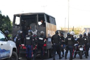 Al menos 20 detenidos en Vargas durante protestas