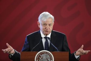 López Obrador califica de “mezquindad” cuestionar el costo del asilo de Evo