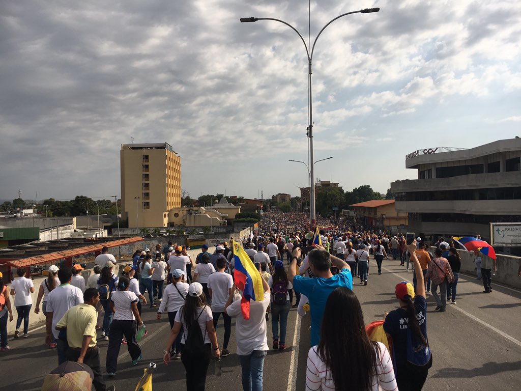Hasta en Barinas, la cuna del chavismo, dicen no a la usurpación de poder   #23Ene (video)