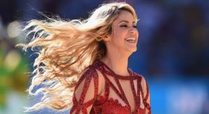 Las “bestiales fotos” de Shakira sin dentadura postiza