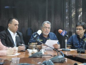 Profesores de la UCV: Maduro debe abstenerse de juramentarse como Presidente de la República