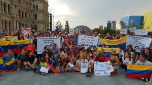 En Australia los venezolanos también protestan contra Maduro #23Ene (Fotos)