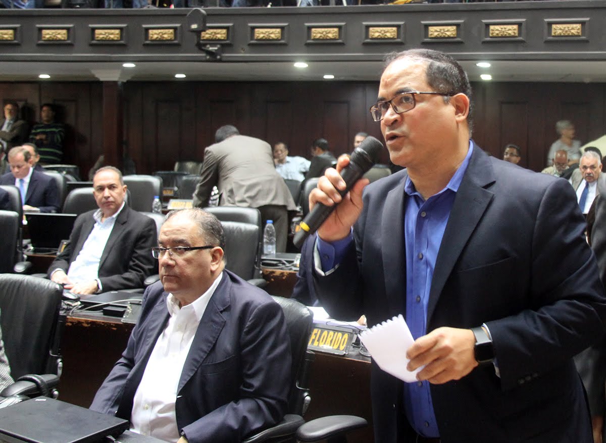 Carlos Valero: Pedimos garantizar los DDHH de los venezolanos en el mundo