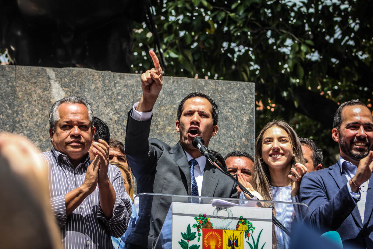 “Desconozcan al usurpador y quédense”, Guaidó a diplomáticos de embajada y consulados de Venezuela en EEUU