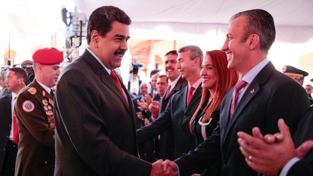 Maduro recauda tus dólares a través de plataforma permitida por BCV y en lista negra de EEUU, revela el ABC