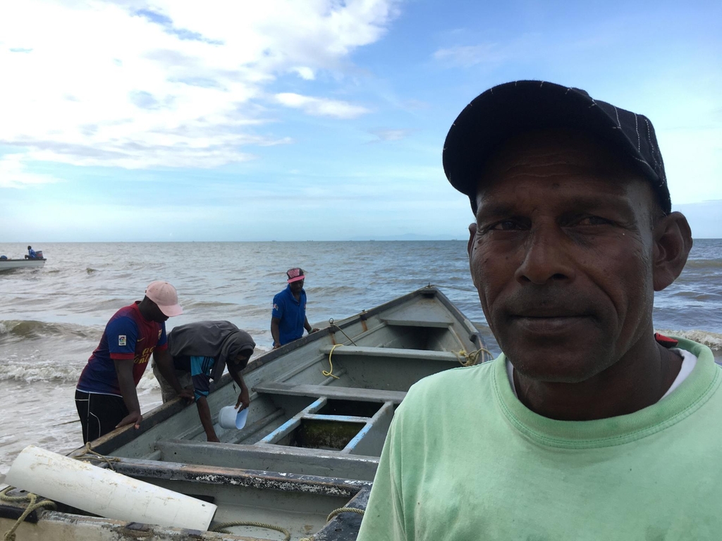 Piratas venezolanos roban y secuestran pescadores trinitarios: Denuncian tráfico de armas y drogas a la isla