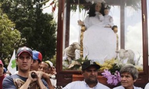 Guaidó pide la guía de la Divina Pastora para recuperar la libertad de Venezuela