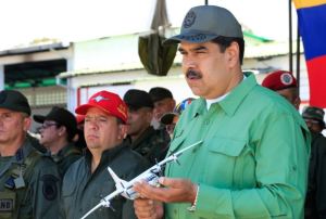 ¡Maduro bate su récord! Corrió un segundo más (18) en contra del Imperialismo (VIDEO)