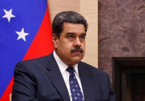 Sin su principal ingreso de dinero, camino al default y a la traición militar, las sanciones de EEUU dejan a Maduro “al borde del jaque mate”
