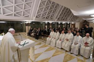 El Papa condena el cruel atentado de Bogotá y pide perseverar en la paz