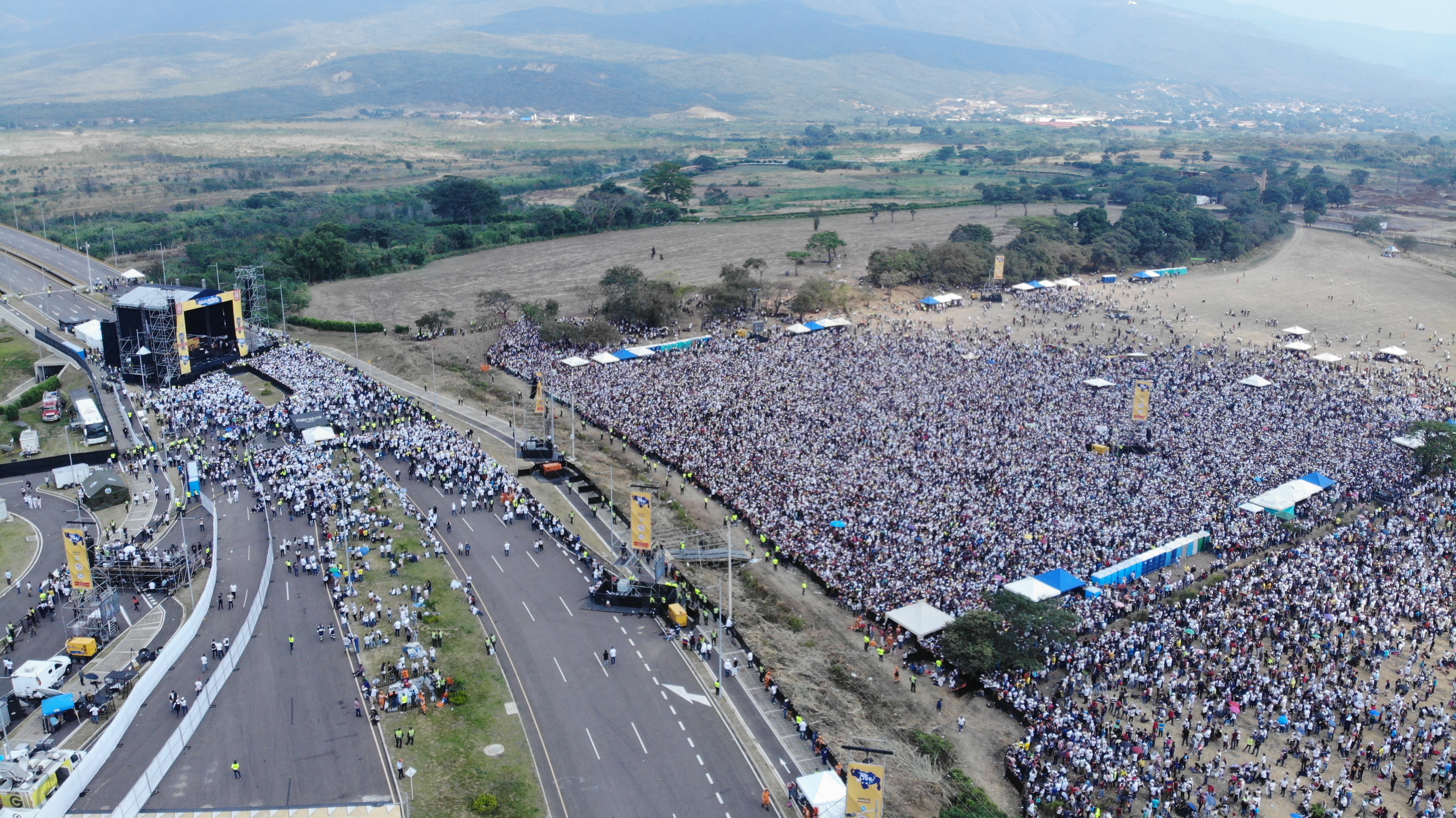 EN FOTOS: Vistas aéreas del concierto Venezuela Aid Live #22Feb