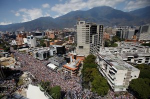 Un gentío colma las calles de Venezuela en apoyo a Guaidó: Las FOTOS que dan la vuelta al mundo