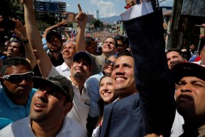 Capriles: La decisión de ese “Tribunal Supremo” es el libreto rojo gastado de siempre