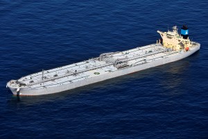 Flota de buques con petróleo venezolano se estanca en el Golfo de México