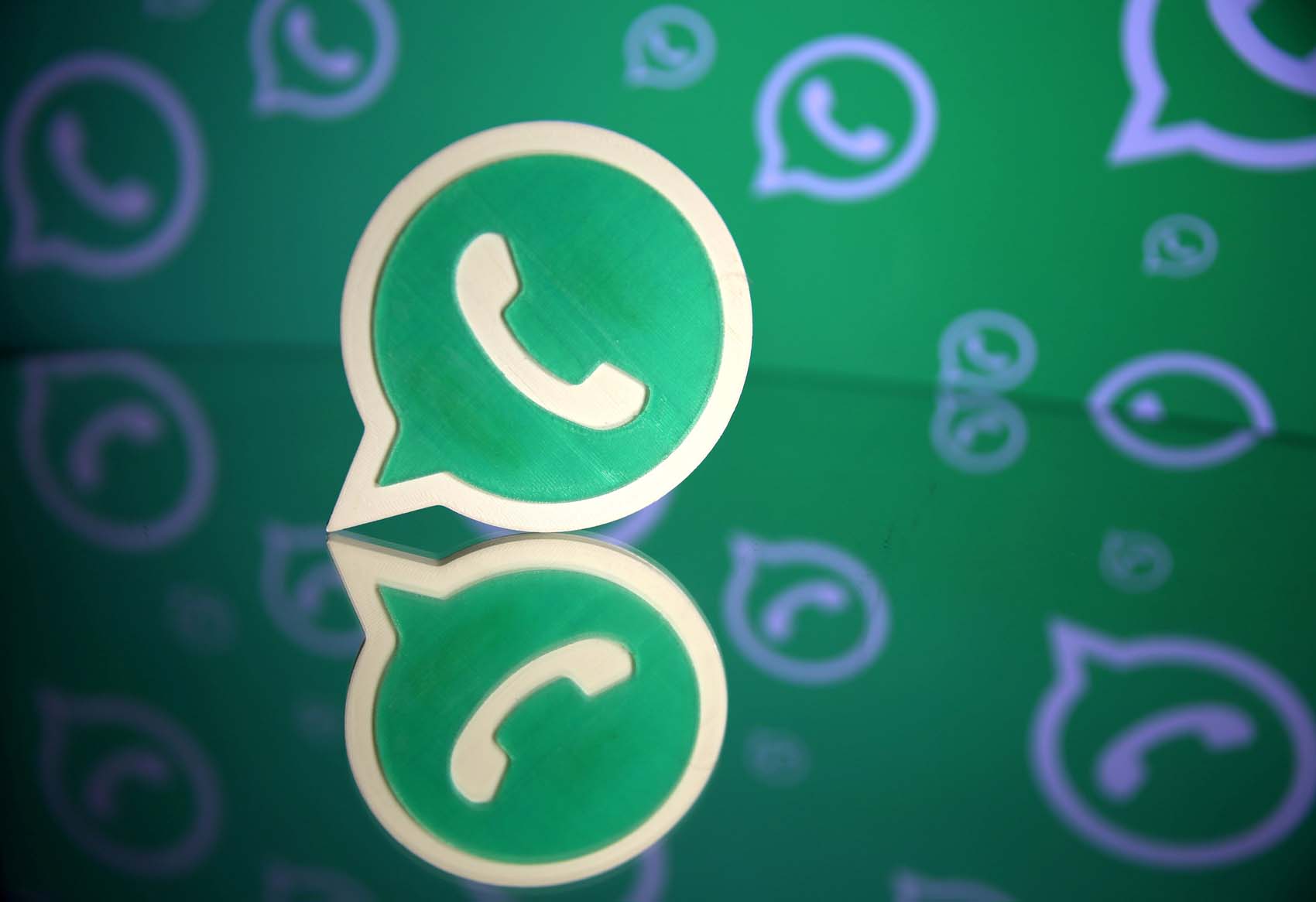 ¿Cómo hacer una videollamada de ocho personas en WhatsApp?