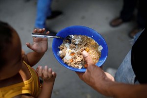 Presidente de Invelecar asegura que la provisión de alimentos en el país no supera los 40 o 60 días