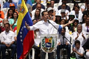 Juan Guaidó: La libertad de expresión es clave para recuperar la democracia