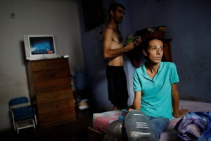 Desgarradoras imágenes de venezolanos desnutridos que esperan que la ayuda humanitaria llegue pronto