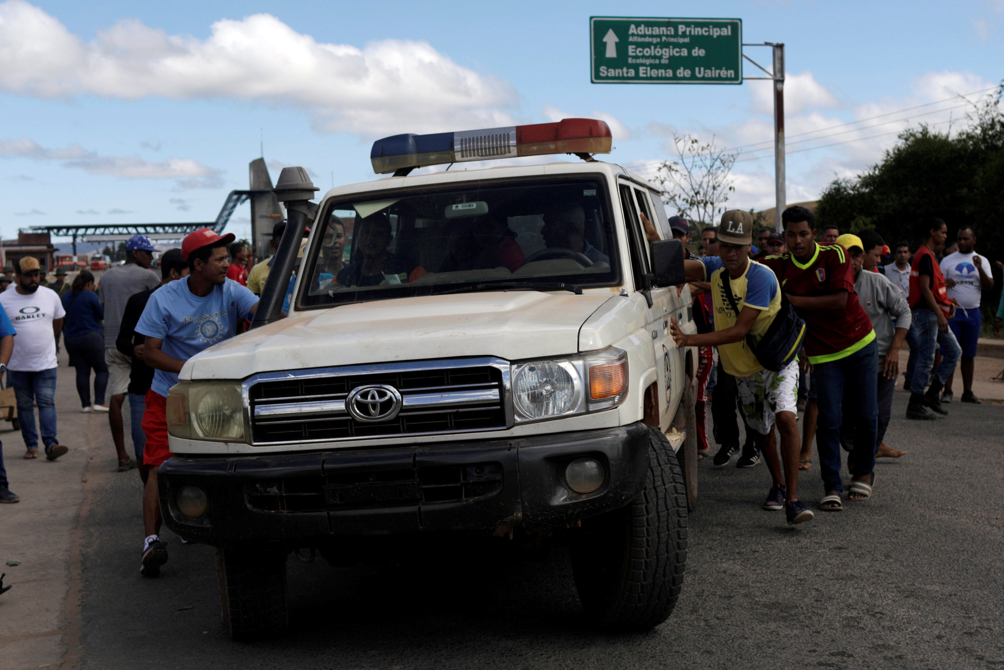 Militares de Maduro tirotearon a indígenas pemón en la Gran Sabana: Dos asesinados y quince heridos (fotos)
