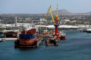 Militares de la Fanb embarcan buques petroleros para “funciones de entrenamiento y custodia”