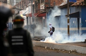 Fedecámaras rechaza las acciones violentas por parte de Nicolás Maduro y las Fuerzas Armadas