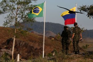 Militares de Brasil y Venezuela negociaron para evitar enfrentamientos en la frontera