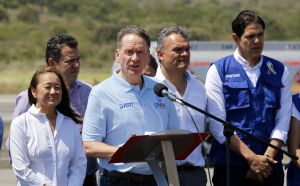 Exadministrador de Usaid reconoció la labor y valentía de Juan Guaidó