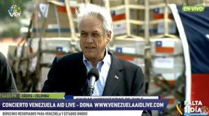 Sebastián Piñera arriba a Cúcuta y entrega ayuda humanitaria para Venezuela