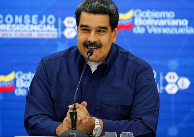 Chiste dentro de otro chiste: Maduro REACCIONA y dice que recibirá ayuda humanitaria, pero de Rusia