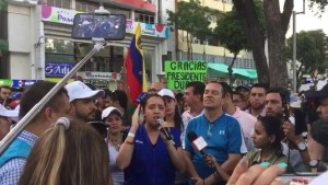 Diputada Gaby Arellano insta a los venezolanos en Cúcuta a custodiar ingreso de ayuda humanitaria (Video)