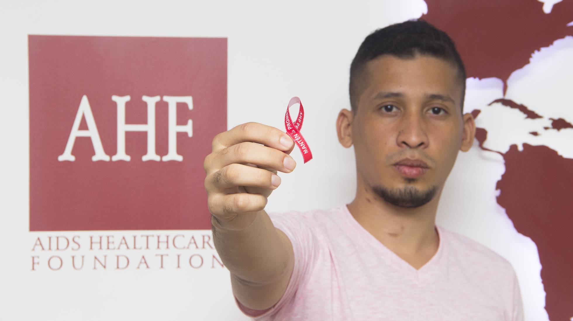 Emigrar de Venezuela a Perú para encontrar medicinas contra el VIH