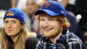 Ed Sheeran se casó en una ceremonia secreta con su novia de la infancia