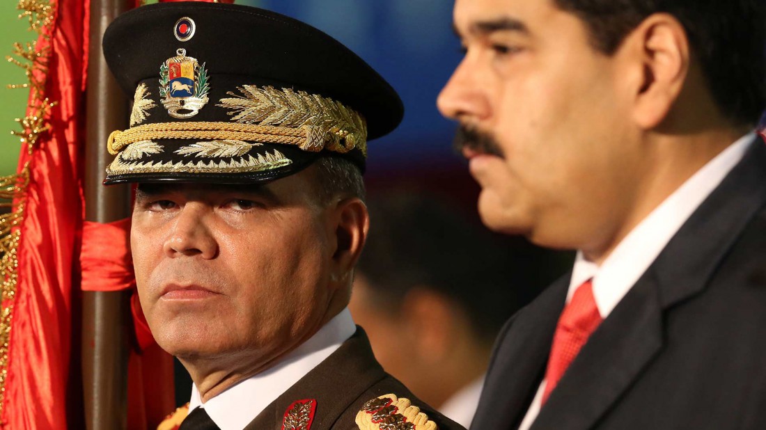 Descontentos militares, justicia implacable y Maduro como “el diablo”: Las predicciones de Meredith Moreno
