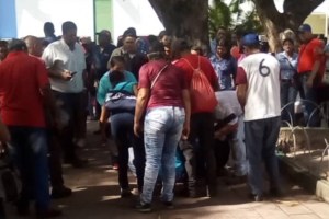 Muere anciano mientras recolectaba firmas para Maduro (foto)