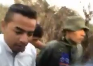 Soldado venezolano en Colombia: Nos obligan a trabajar con colectivos para matar manifestantes (VIDEO)