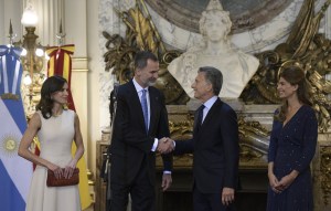 Reyes de España se reúnen con Macri durante visita de Estado a Argentina (Fotos)