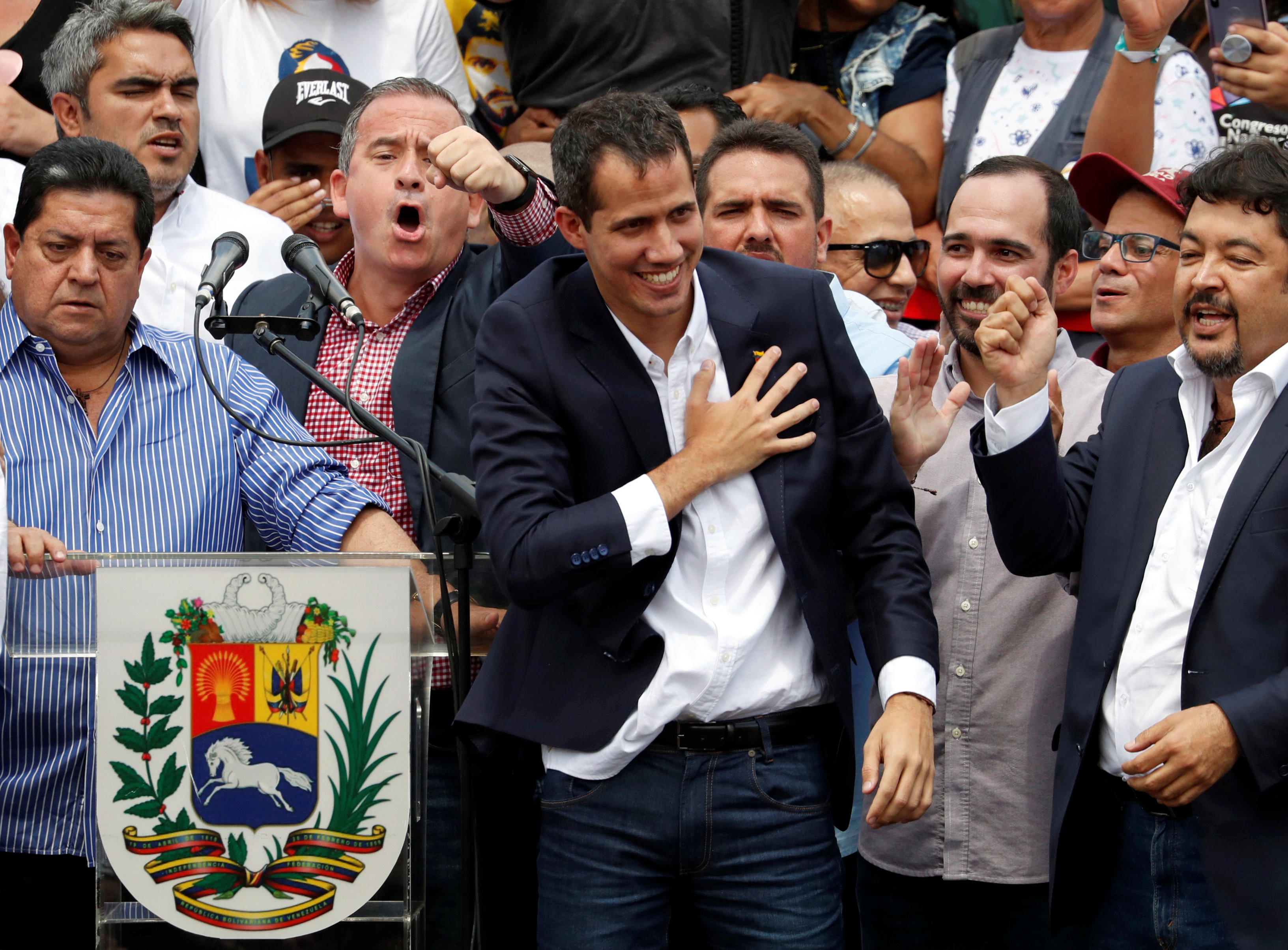Datanálisis: 77% de los venezolanos votaría por Guaidó en unas elecciones libres