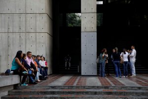 Venezuela vive otro día más sin actividades laborales y educativas por el mega apagón rojo #28Mar