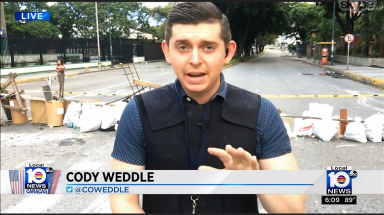 Periodista estadounidense Cody Weddle fue detenido por el Dcigm
