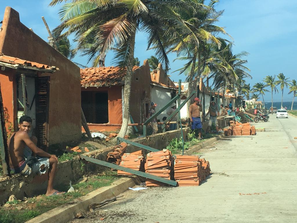 Vándalos saquean instalaciones del hotel Flamenco Villas en la isla de Margarita (FOTOS)
