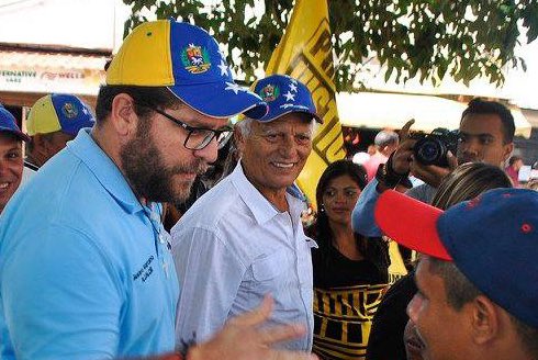 Liberan bajo amenaza al ex alcalde de Pariaguán, Lorenzo Rondón, tras detención arbitraria (Audio)