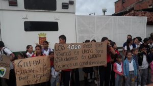 Niños de Ureña claman a la GNB para poder asistir a clases en Colombia (fotos y video)