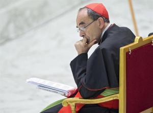 Dimite el cardenal francés Barbarin, condenado por encubrir a cura pederasta
