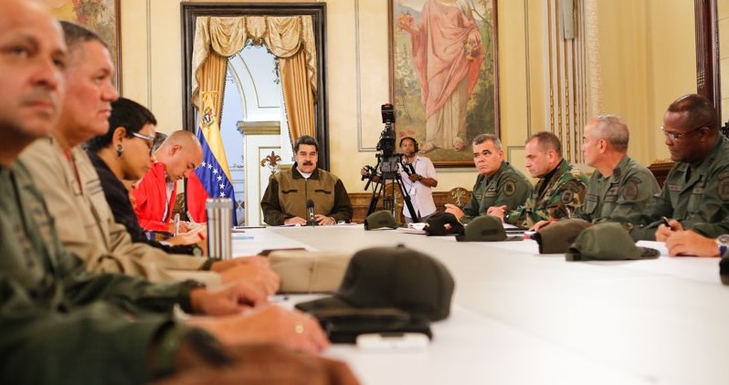Maduro crea un comando para la “defensa” de servicios básicos